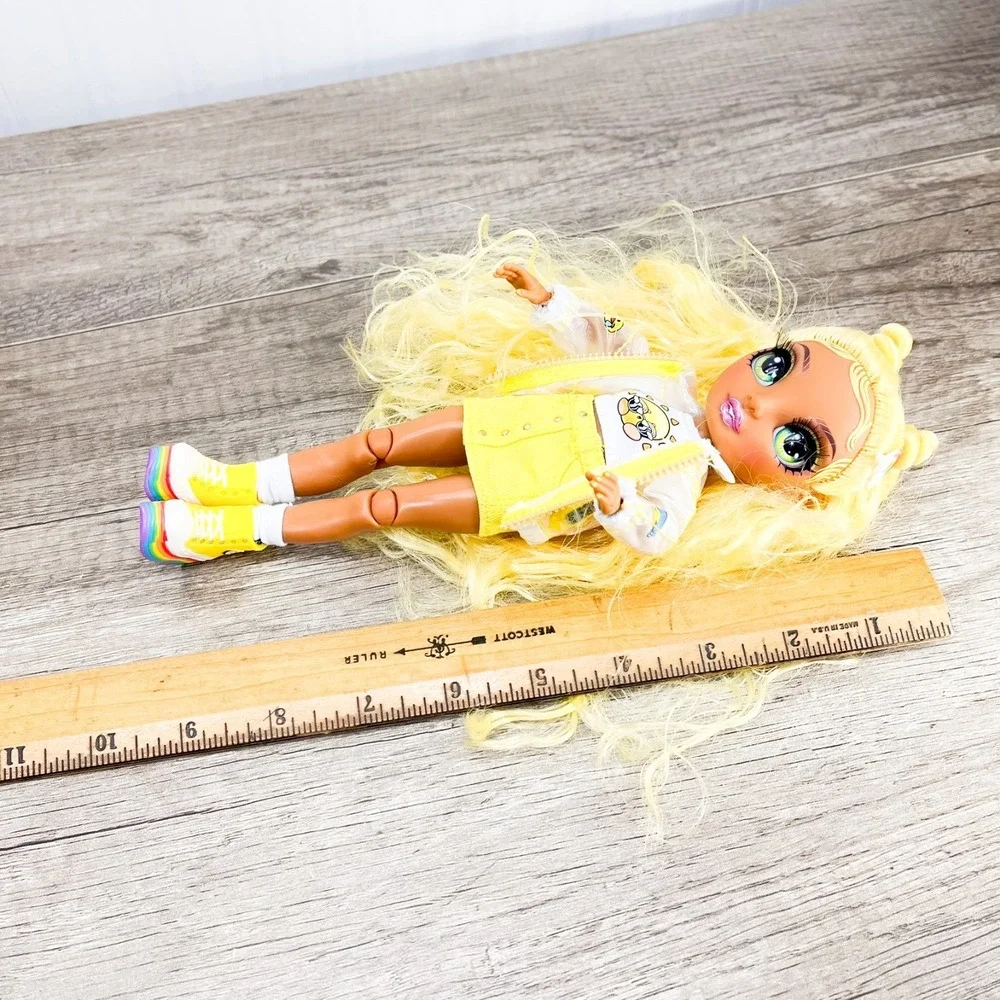 MGA Rainbow High Shadow High Fashion Doll‎ Junior Jr Sunny Madison